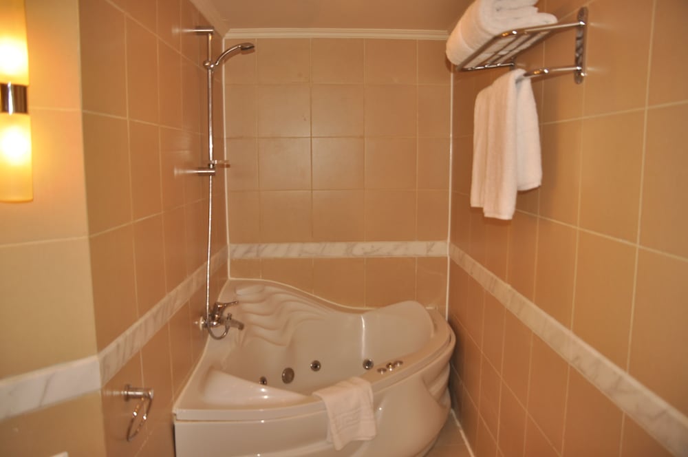Parrotel Beach Resort — Hotel rooms in Sharm El Sheikh, Red Sea