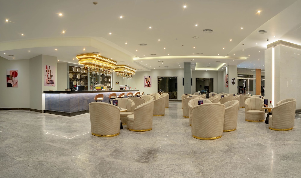 Parrotel Beach Resort — Restaurant & bars in Sharm El Sheikh, Red Sea