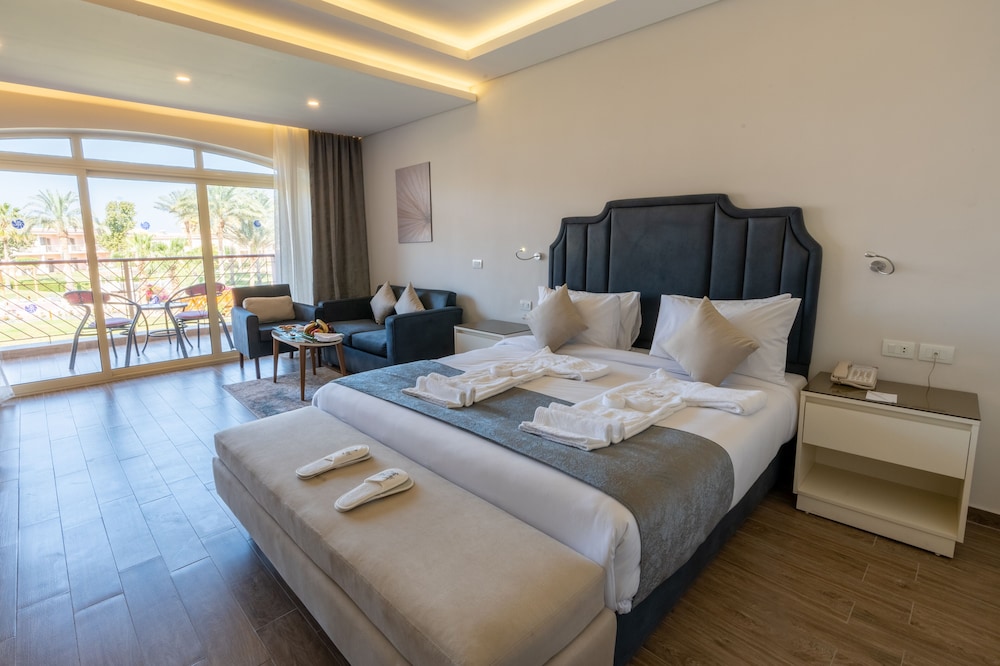 Parrotel Beach Resort — Hotel rooms in Sharm El Sheikh, Red Sea