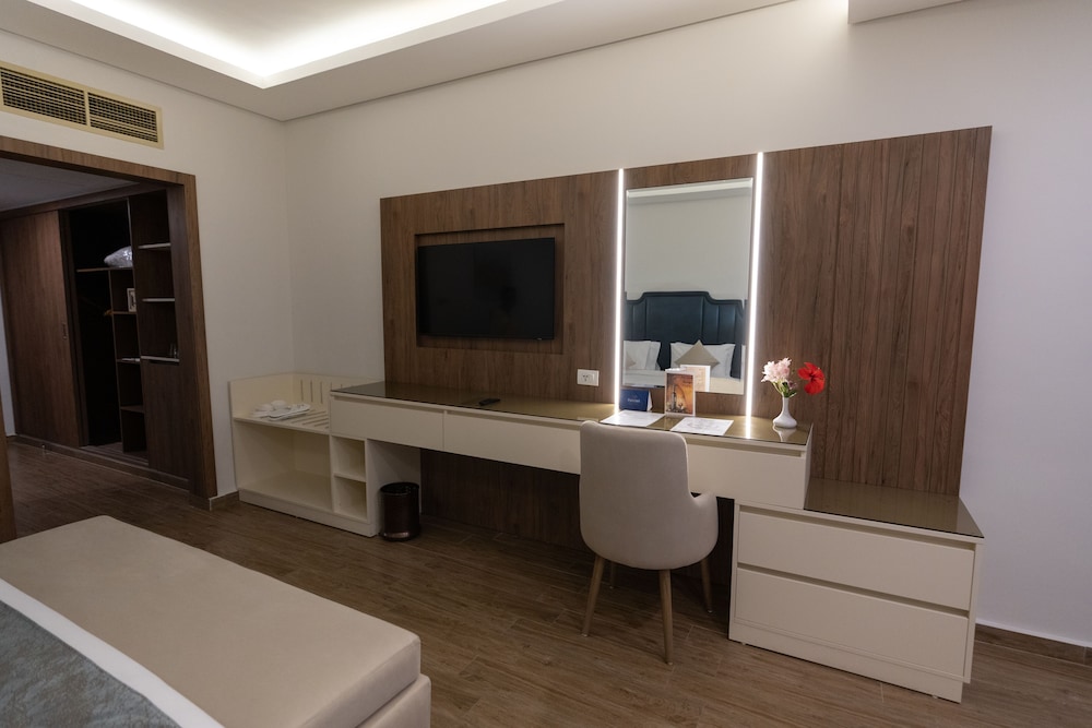 Parrotel Beach Resort — Hotel rooms in Sharm El Sheikh, Red Sea