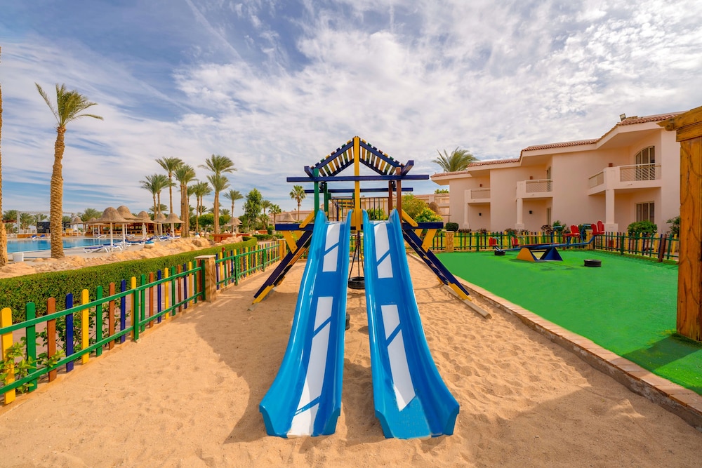 Parrotel Beach Resort — Attractions for children in Sharm El Sheikh, Red Sea