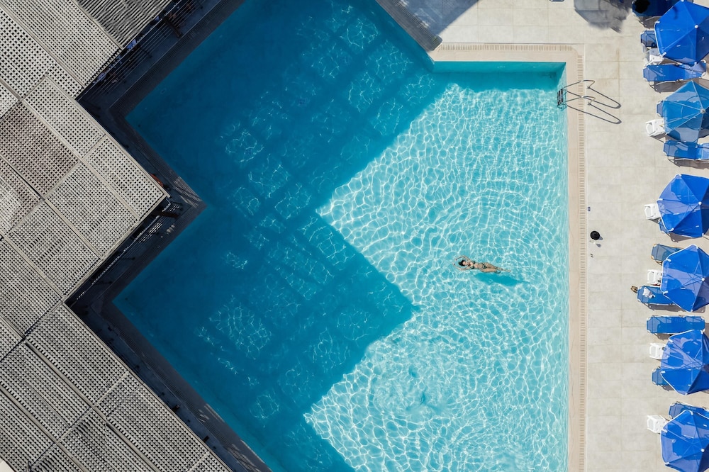 Rethymno Village — Swimming pool in Rethymnon