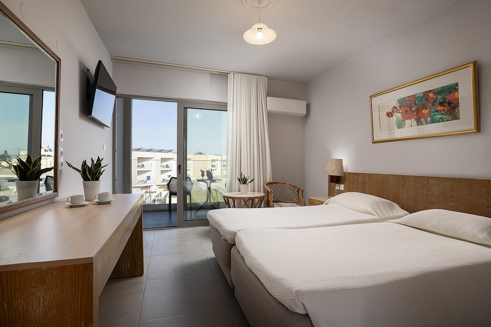 Rethymno Village — Hotel rooms in Rethymnon