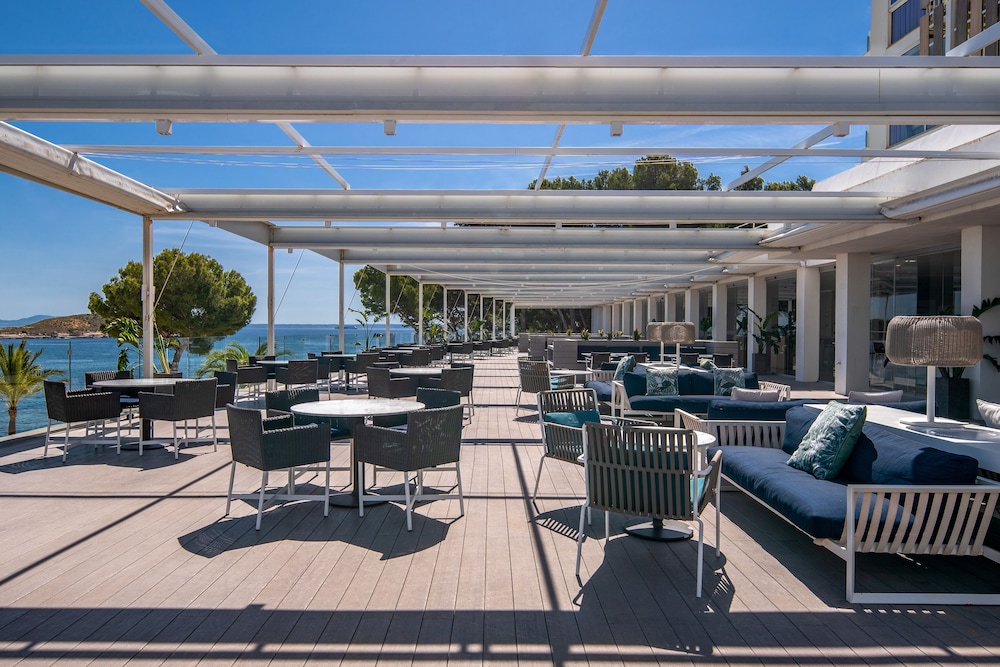 Melia Calviá Beach — Restaurant & bars in Magaluf, Balearic Islands
