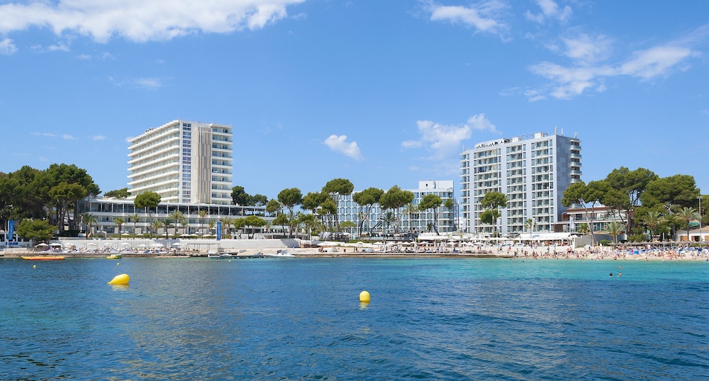 Melia Calviá Beach — Beach in Magaluf, Balearic Islands