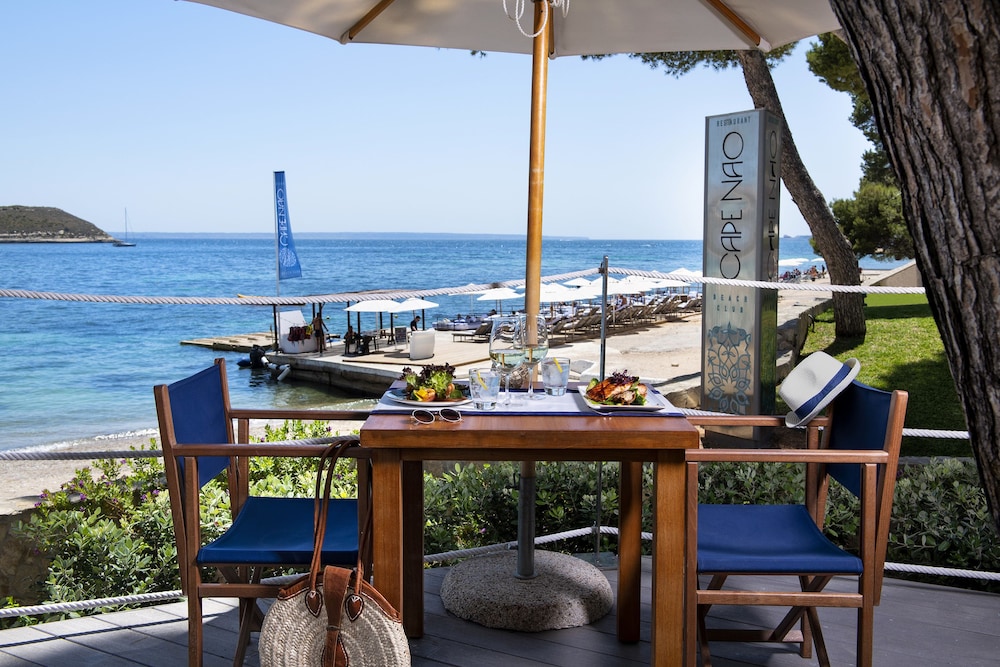 Melia Calviá Beach — Restaurant & bars in Magaluf, Balearic Islands