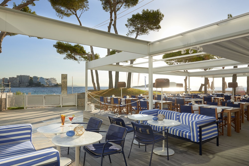 Melia Calviá Beach — Restaurant & bars in Magaluf, Balearic Islands
