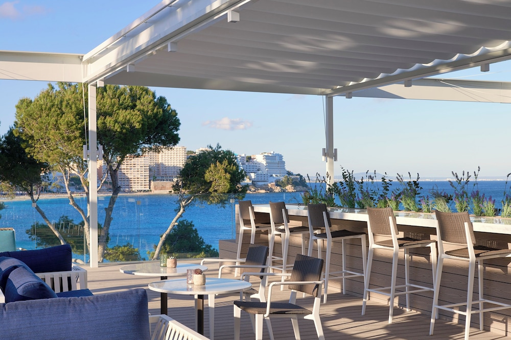Melia Calviá Beach — Restaurant & bars in Magaluf, Balearic Islands
