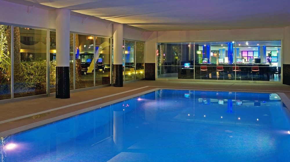 Sol Guadalupe — Swimming pool in Magaluf, Balearic Islands
