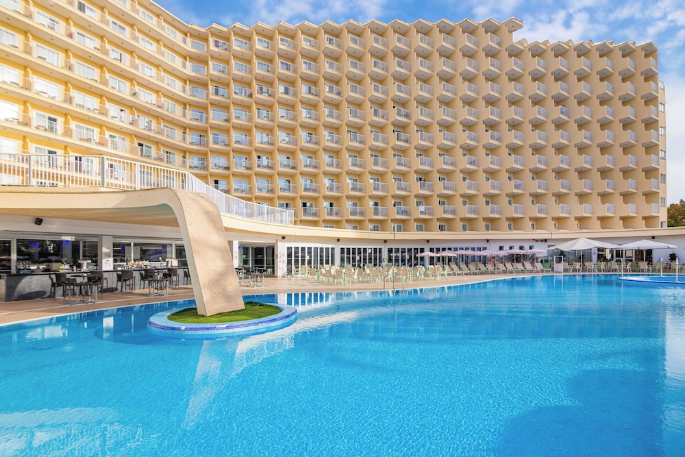 Sol Guadalupe — Swimming pool in Magaluf, Balearic Islands