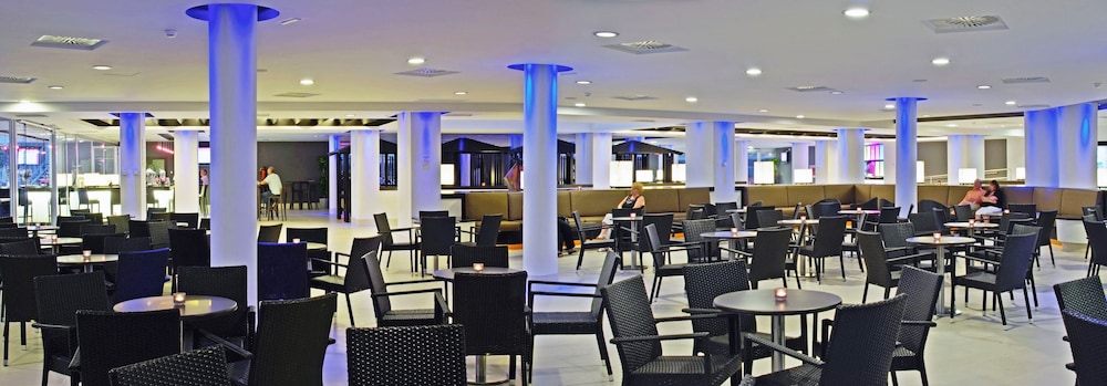 Sol Guadalupe — Restaurant & bars in Magaluf, Balearic Islands
