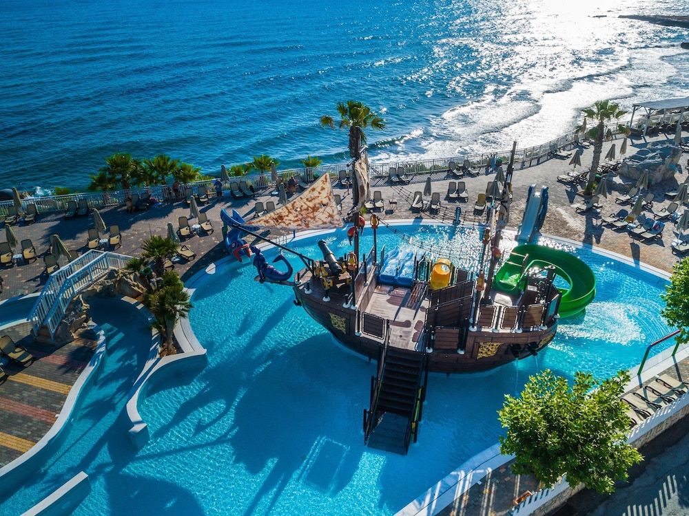 Star Beach Village and Water Park
