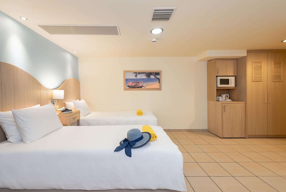 Star Beach Village and Water Park — Hotel rooms in Hersonissos