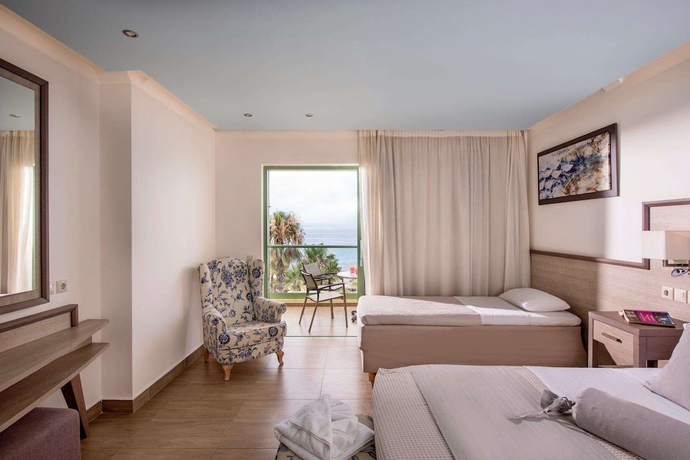 Star Beach Village and Water Park — Hotel rooms in Hersonissos