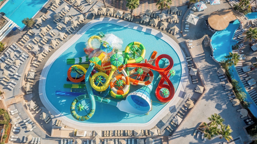 Star Beach Village and Water Park — Attractions for children in Hersonissos