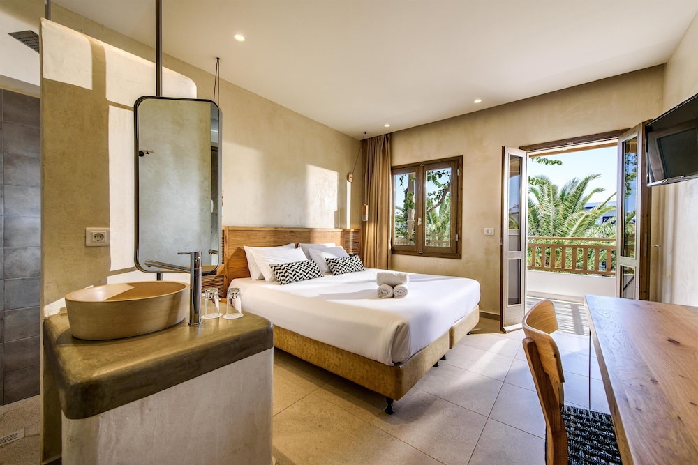 Stella Village Seaside Hotel - All inclusive — Hotel rooms in Analipsi