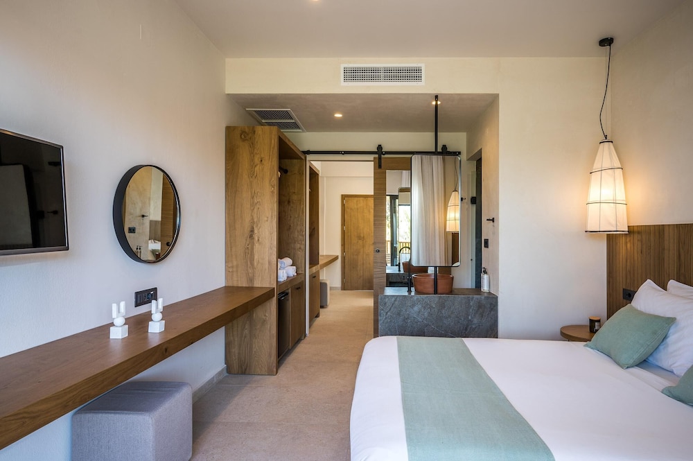 Stella Village Seaside Hotel - All inclusive — Hotel rooms in Analipsi