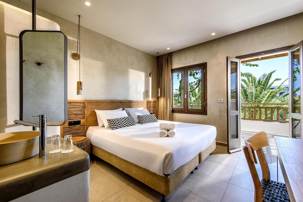 Stella Village Seaside Hotel - All inclusive — Hotel rooms in Analipsi