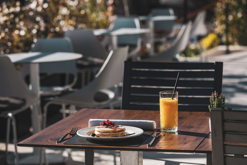 Marvie Hotel & Health — Restaurant & bars in Split, Split-Dalmatia