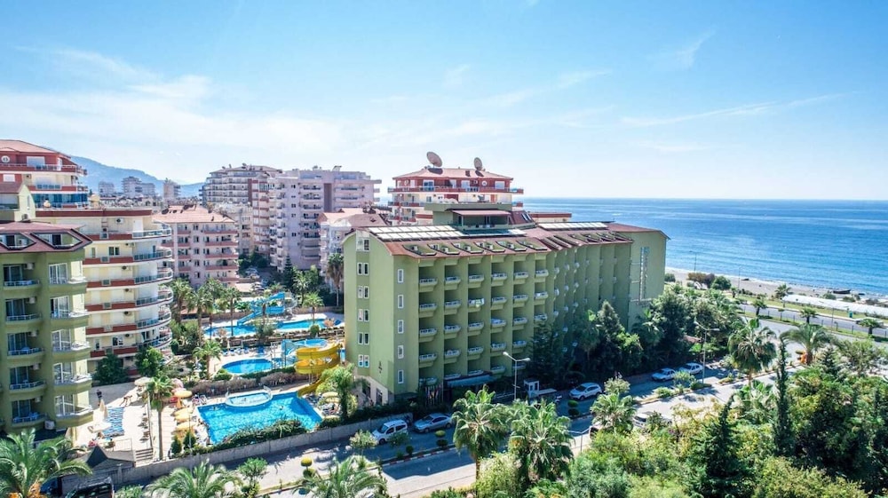Sun Star Beach — Main photo in Alanya
