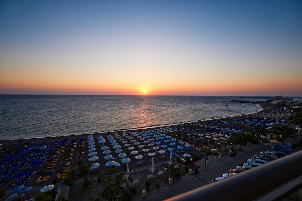 Hotel Mediterranean - zdjęcie 3