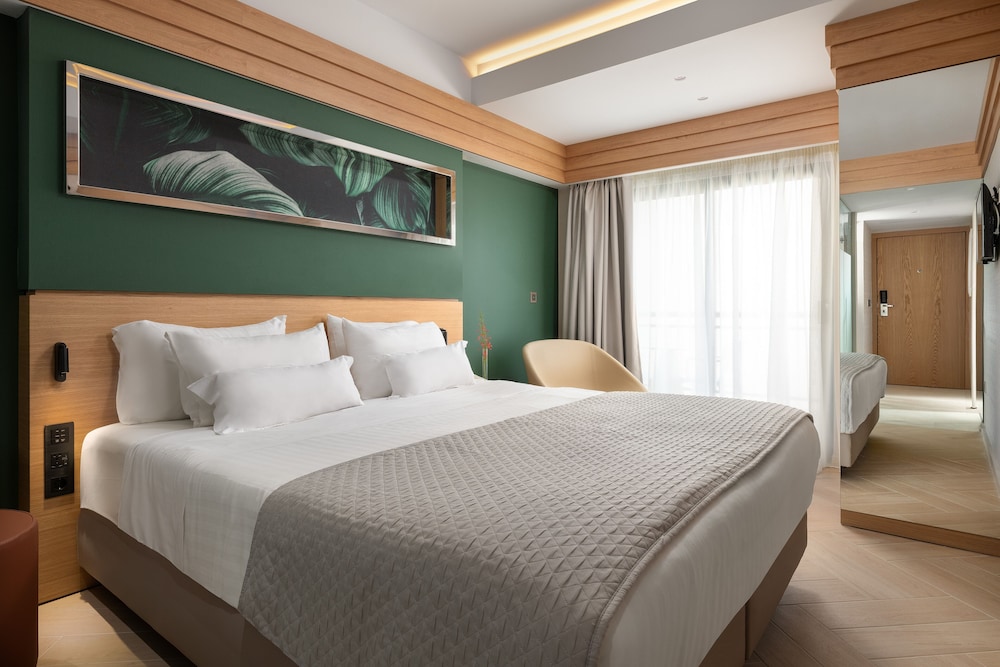 Hotel Mediterranean — Hotel rooms in Rhodes Town, South Aegean