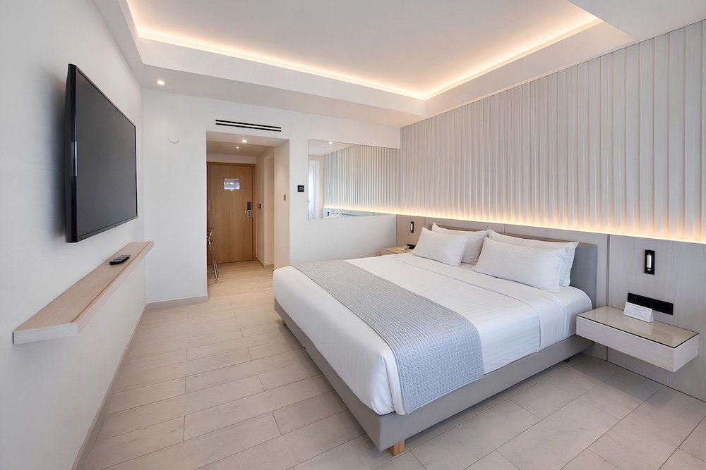 Hotel Mediterranean — Hotel rooms in Rhodes Town, South Aegean