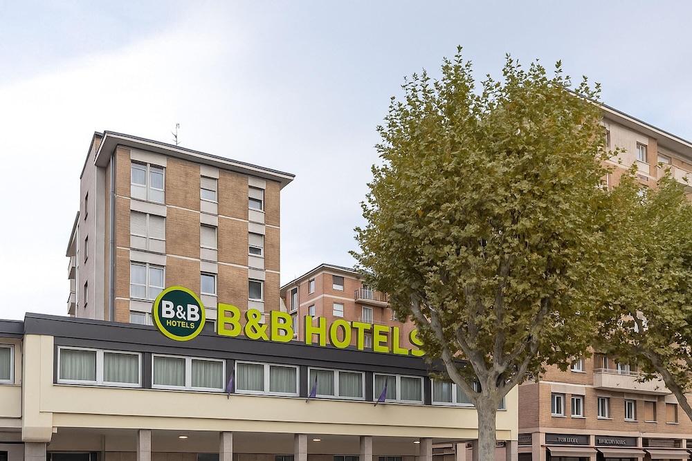 B&B Hotel Como City Center — Hotel building in Como, Lombardy