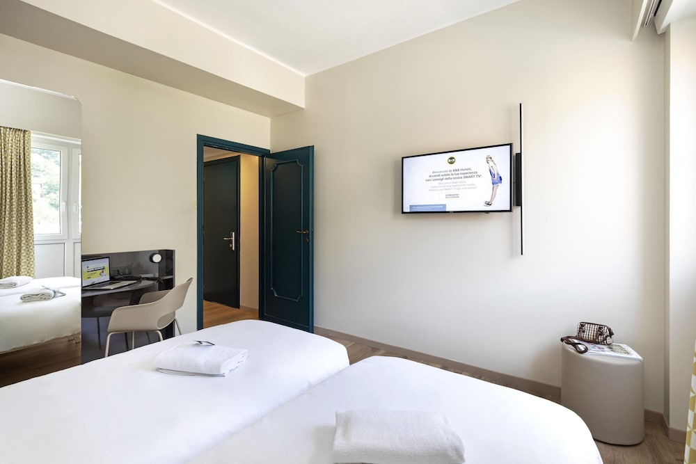 B&B Hotel Como City Center — Hotel rooms in Como, Lombardy