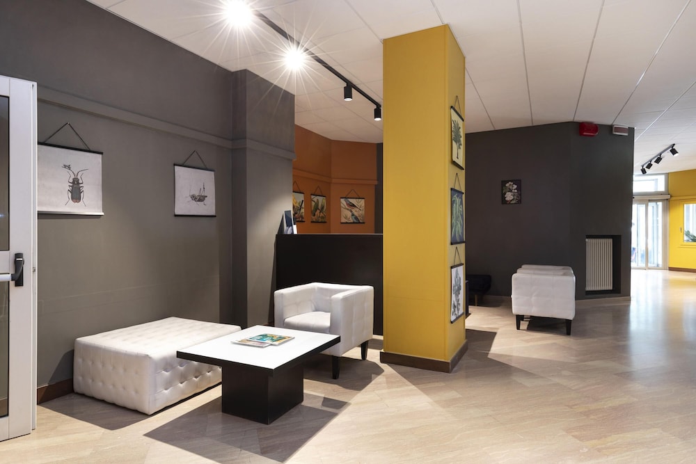 B&B Hotel Como City Center — Hotel building in Como, Lombardy