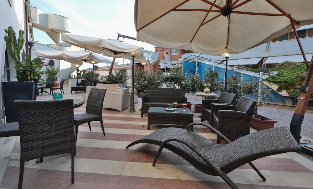 Best Western Hotel Dei Cavalieri - zdjęcie 2