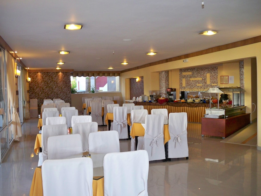 Hotel Palladion by Anayia All Inclusive Resorts — Restaurant & bars in Rethymnon