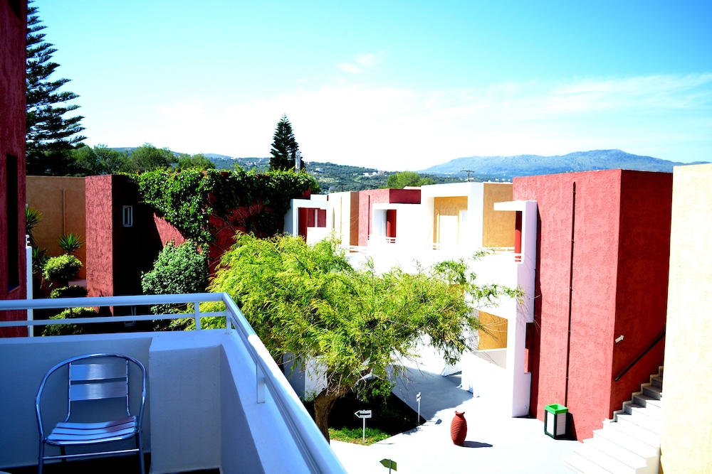 Hotel Palladion by Anayia All Inclusive Resorts — Hotel building in Rethymnon