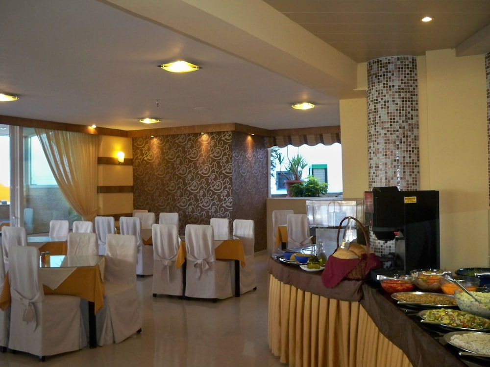 Hotel Palladion by Anayia All Inclusive Resorts — Restaurant & bars in Rethymnon