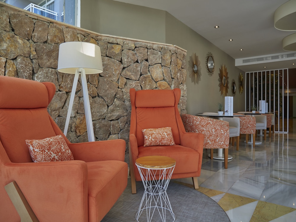BQ Augusta Hotel — Hotel rooms in Palma de Mallorca, Balearic Islands