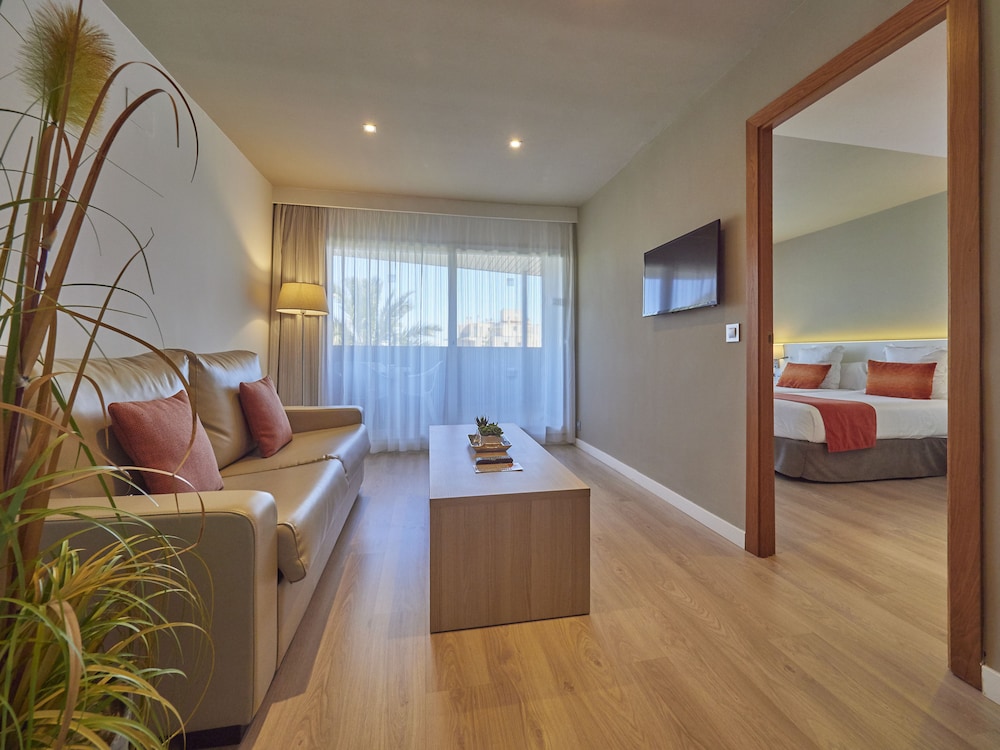 BQ Augusta Hotel — Hotel rooms in Palma de Mallorca, Balearic Islands