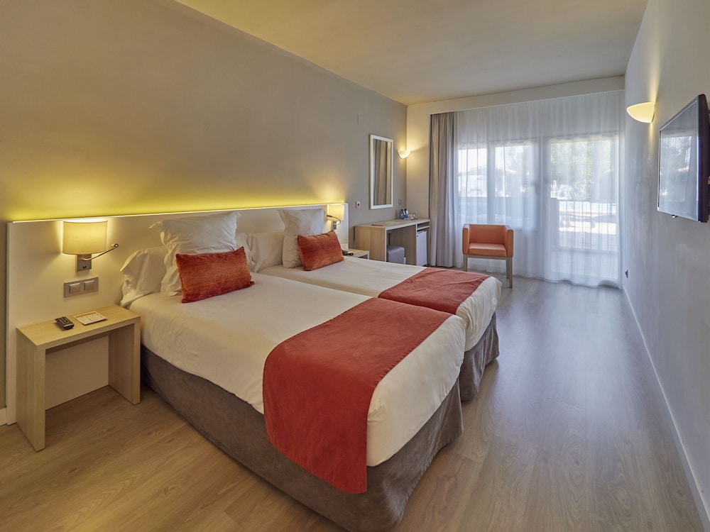 BQ Augusta Hotel — Hotel rooms in Palma de Mallorca, Balearic Islands