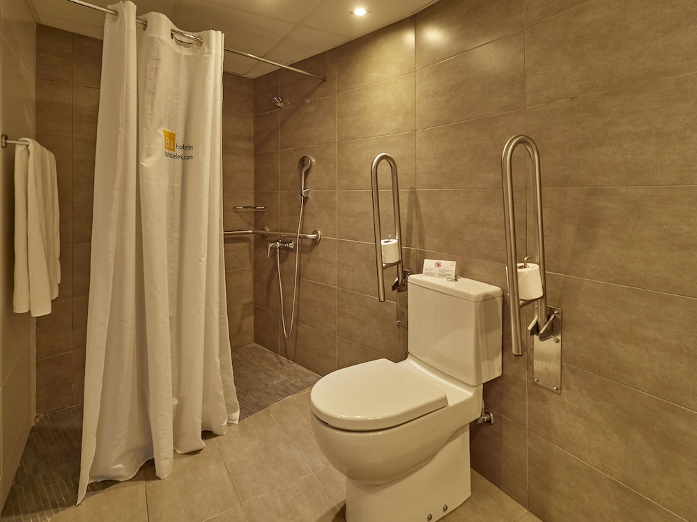 BQ Augusta Hotel — Hotel rooms in Palma de Mallorca, Balearic Islands