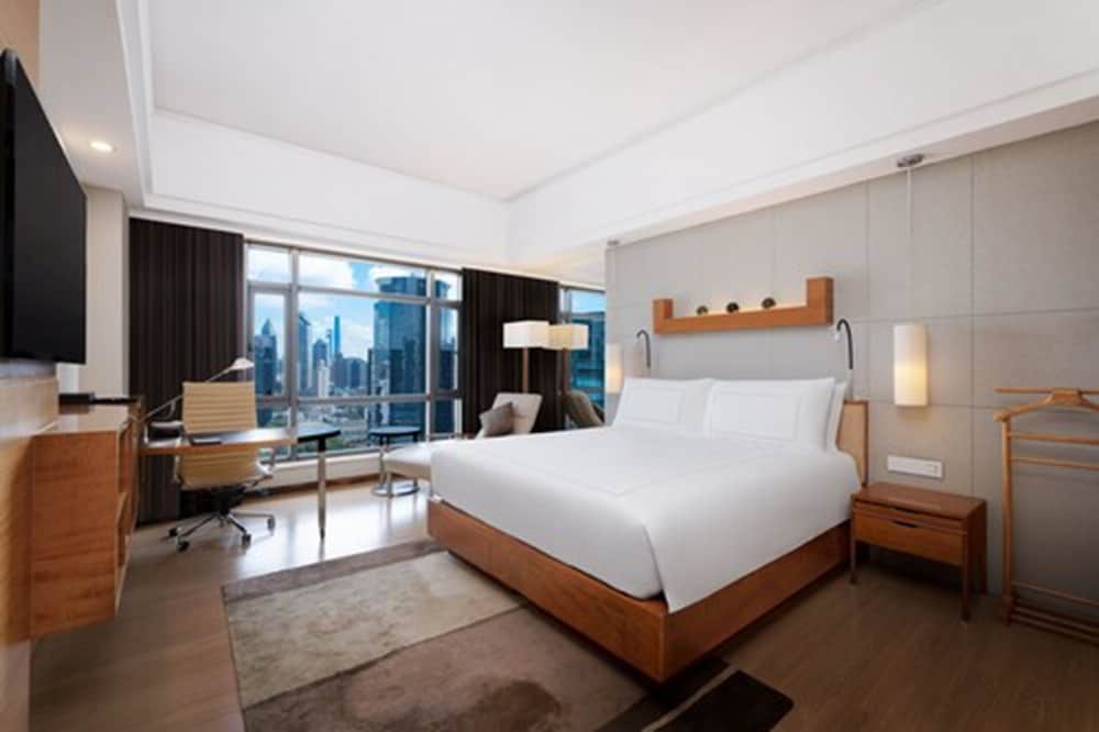 Swissotel Grand Shanghai — Hotel rooms in Shanghai, Shanghai