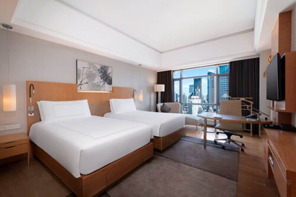 Swissotel Grand Shanghai — Hotel rooms in Shanghai, Shanghai