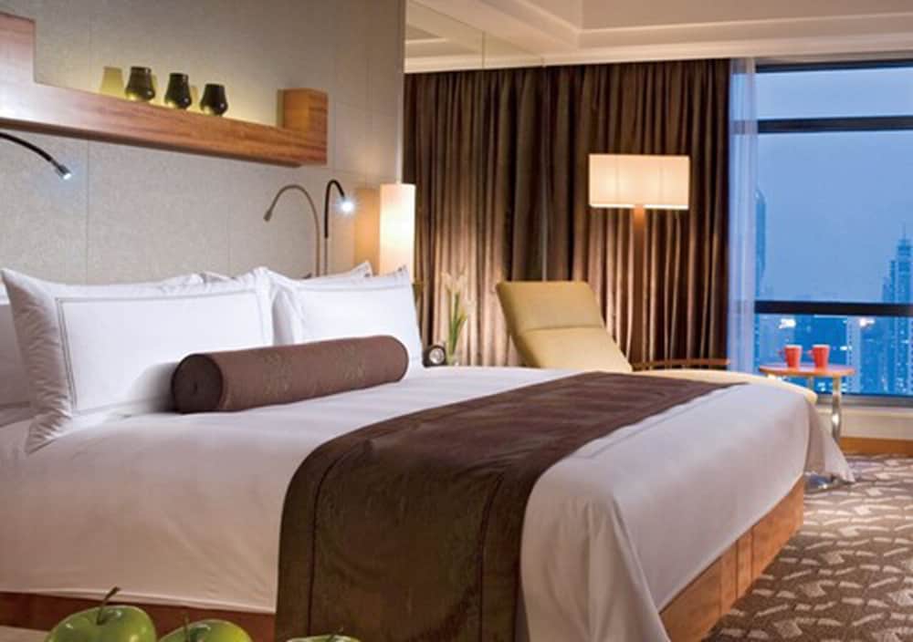 Swissotel Grand Shanghai — Hotel rooms in Shanghai, Shanghai