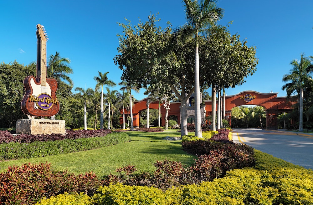 Adults Only Heaven at Hard Rock Hotel Riviera Maya All Inclusive — Attractions in the area in Puerto Aventuras, Quintana Roo