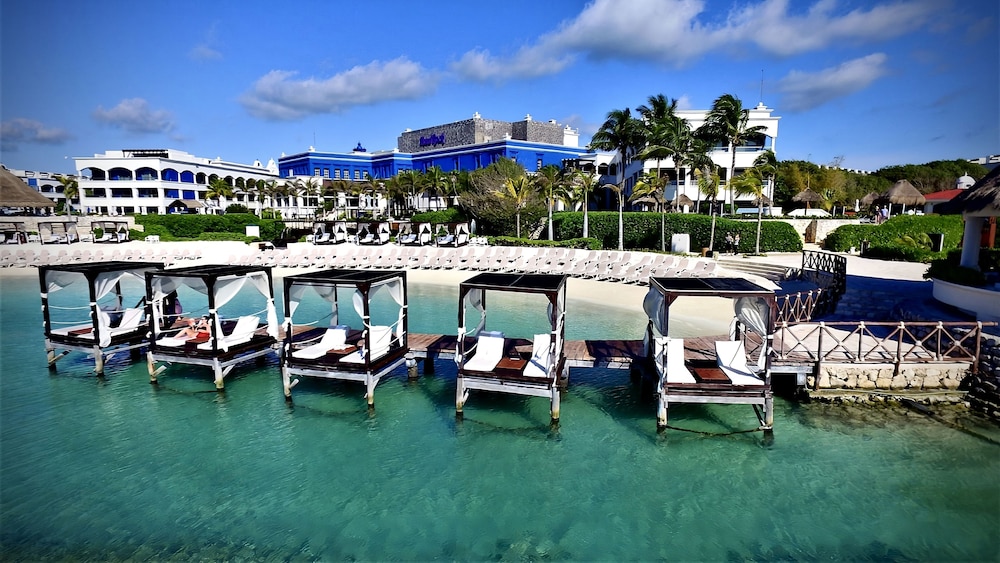 Adults Only Heaven at Hard Rock Hotel Riviera Maya All Inclusive — Beach in Puerto Aventuras, Quintana Roo