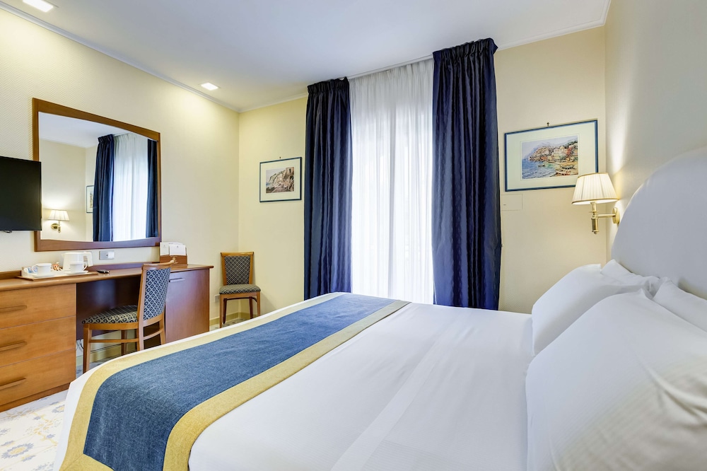 Best Western Hotel La Solara — Hotel rooms in Sorrento, Campania