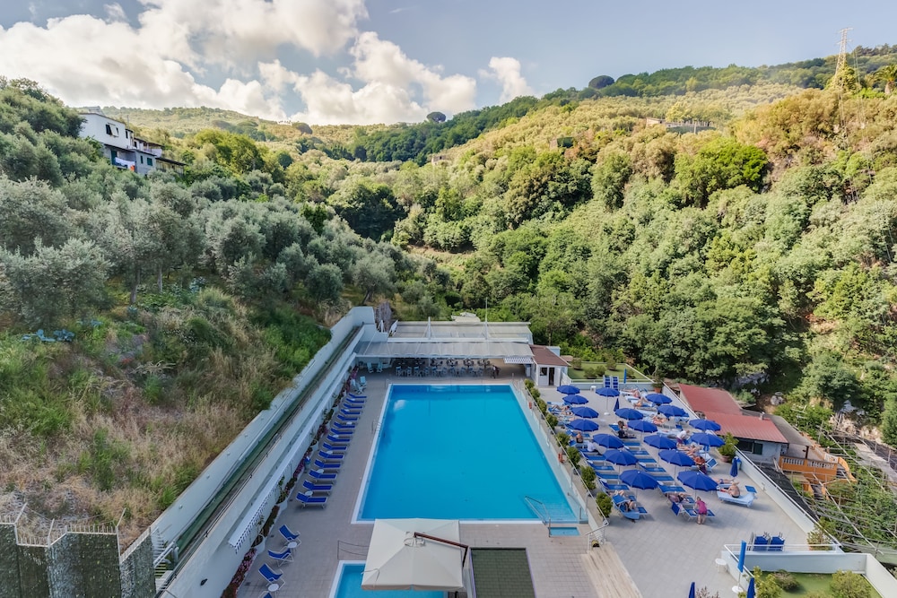 Best Western Hotel La Solara — Swimming pool in Sorrento, Campania