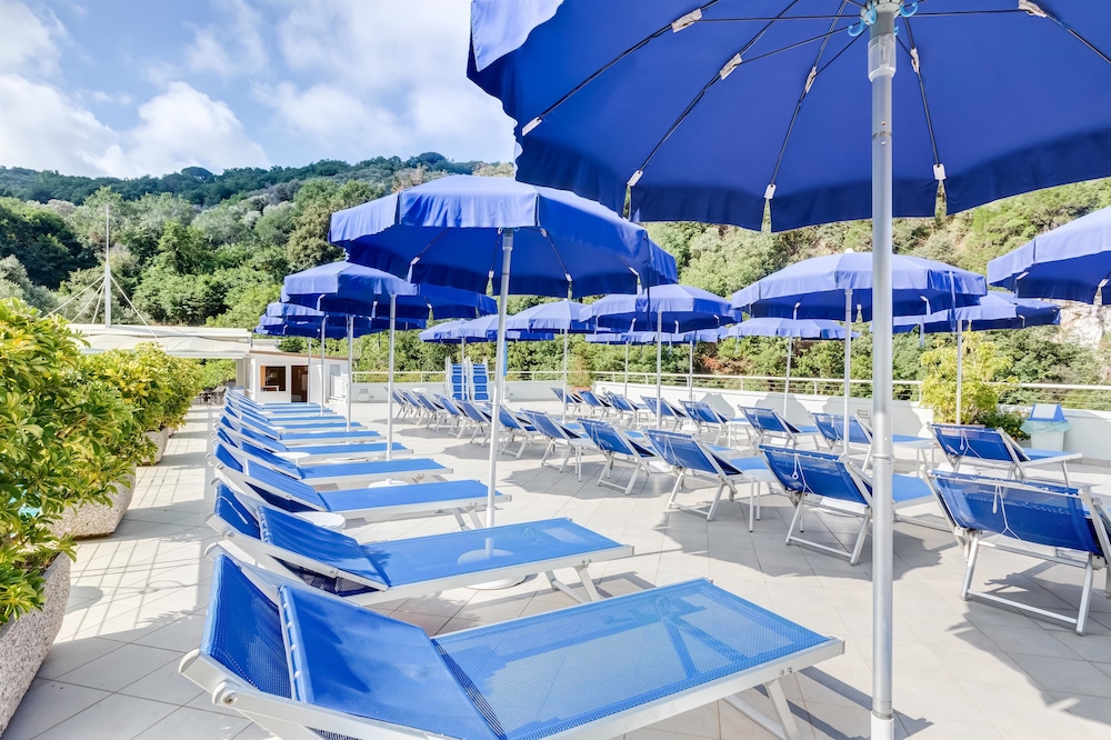 Best Western Hotel La Solara — Sports & recreation in Sorrento, Campania