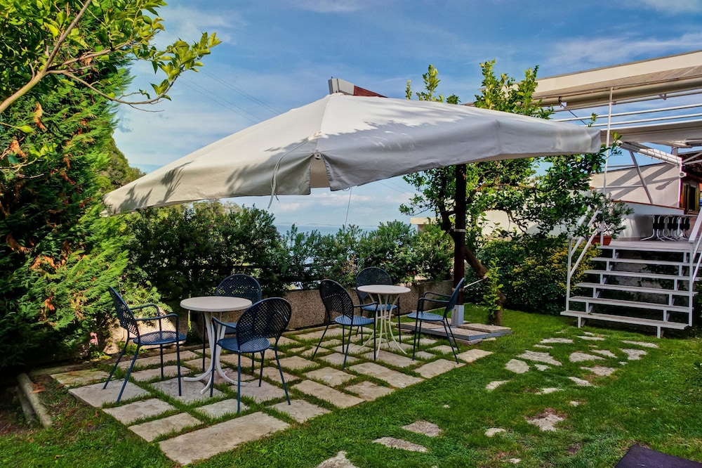 Best Western Hotel La Solara — Restaurant & bars in Sorrento, Campania