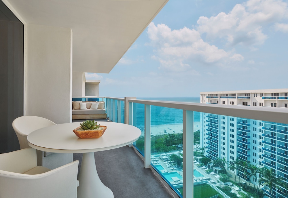 1 Hotel South Beach — Hotel building in Miami, Florida