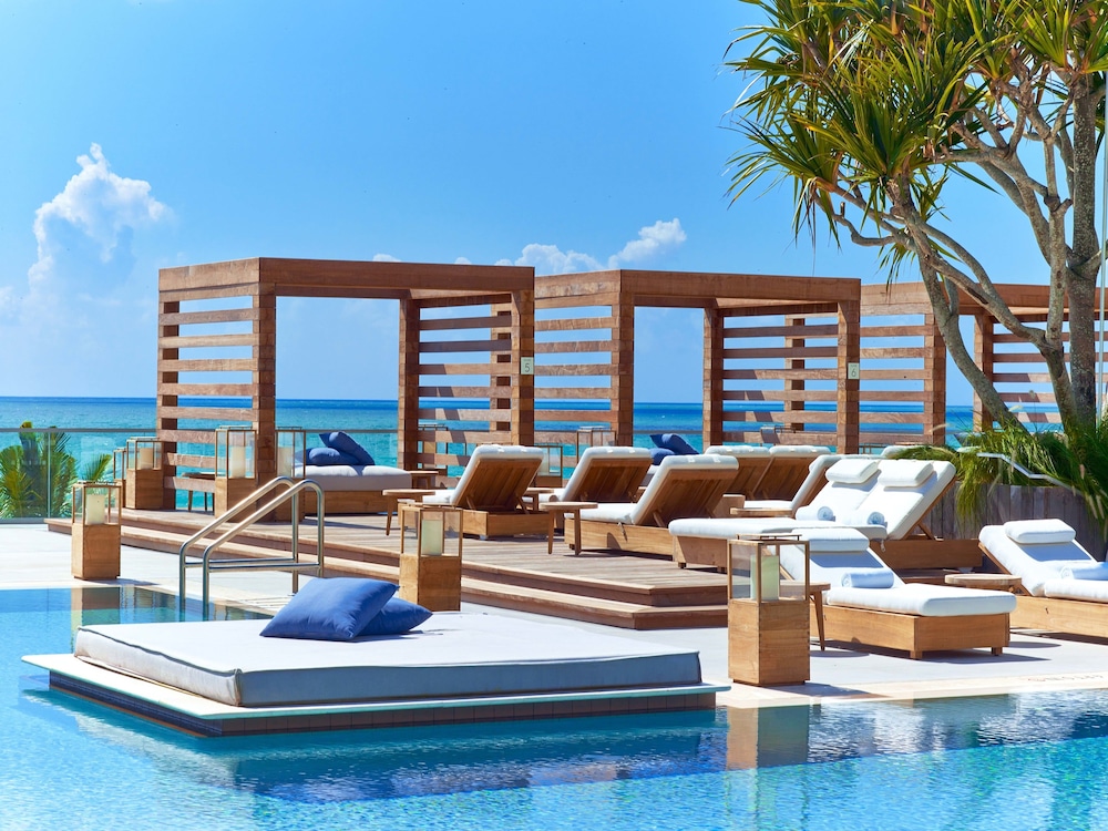 1 Hotel South Beach — Swimming pool in Miami, Florida