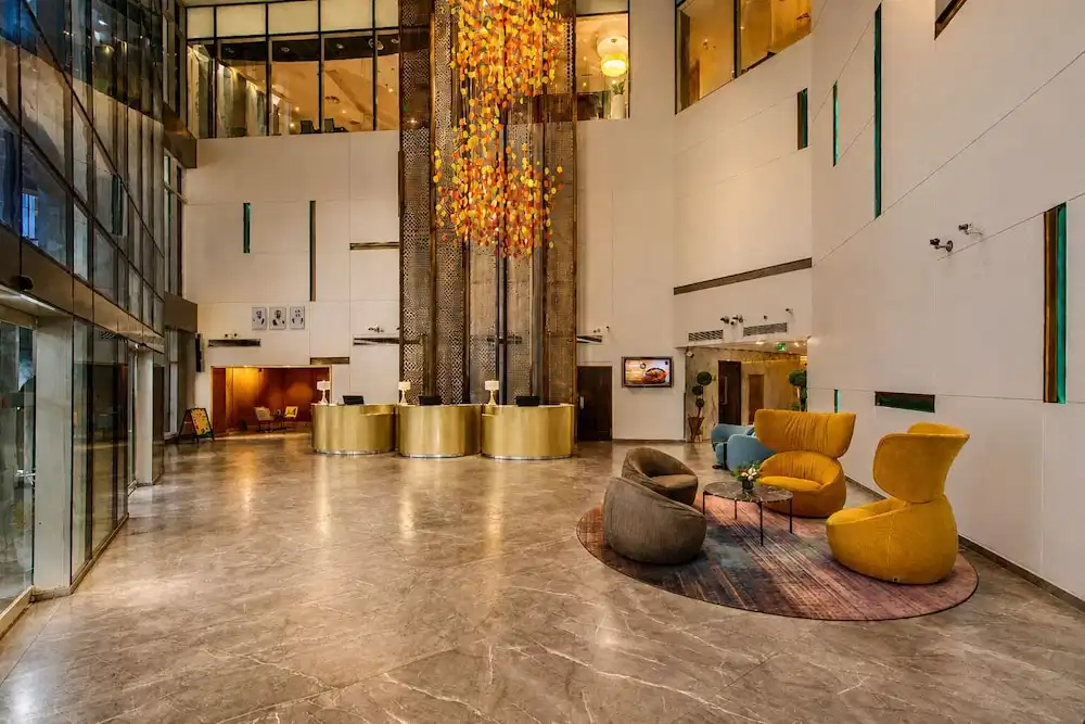 Millennium Central Dubai Downtown — Hotel building in Dubai